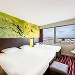 Hotel Ibis Styles Saint Julien En Genevois Vitam Neydens