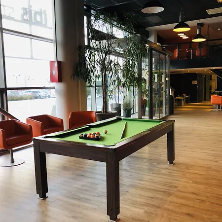 Hotel Ibis Styles Saint Julien En Genevois Vitam Neydens