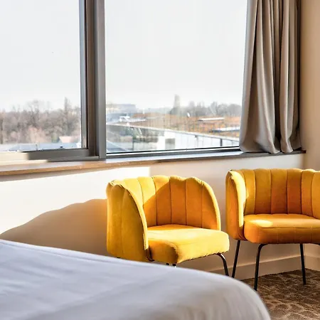 Ibis Styles Saint Julien En Genevois Vitam Hotel 3*