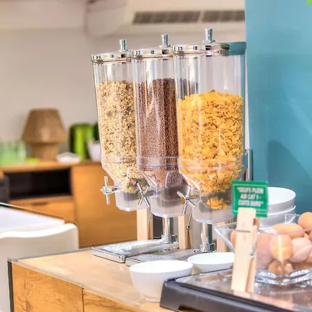 Hotel Ibis Styles Saint Julien En Genevois Vitam Neydens