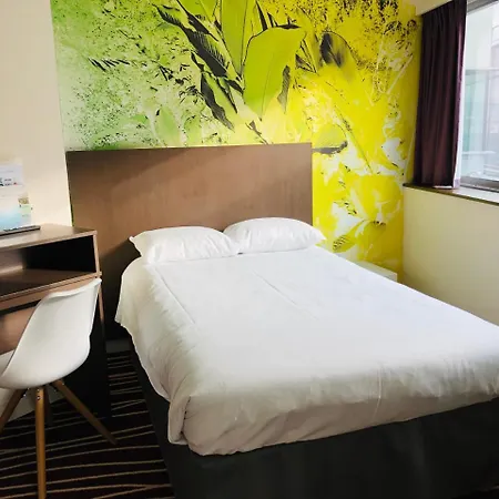 Hotel Ibis Styles Saint Julien En Genevois Vitam 3*